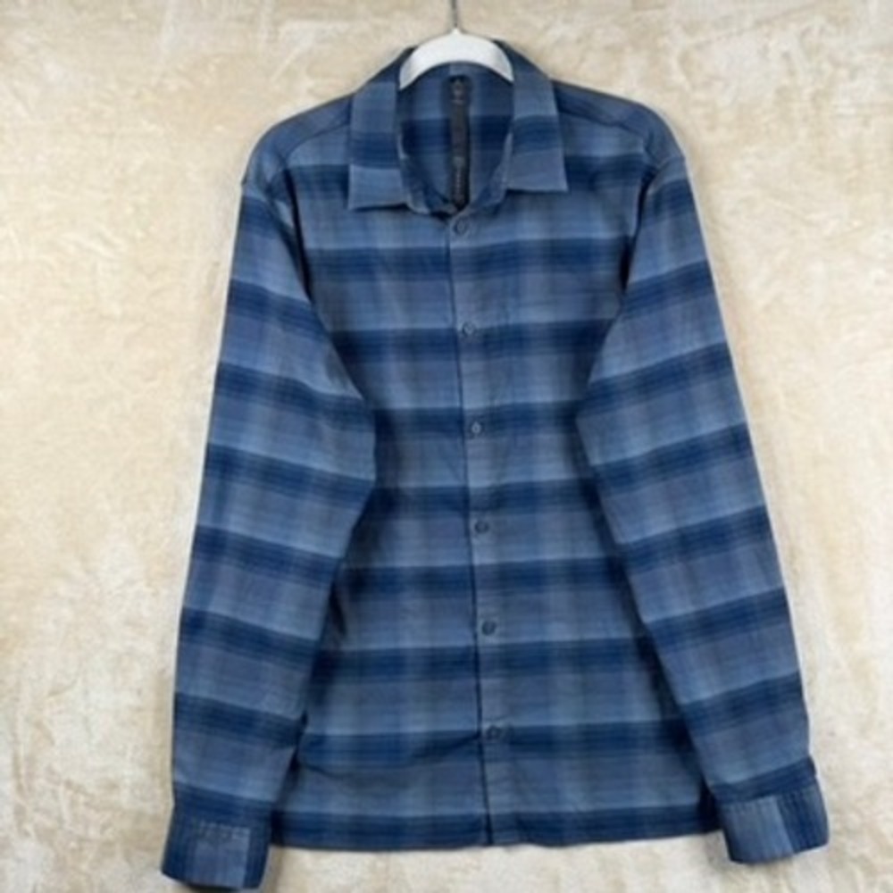 Lululemon Mens L Plaid Button Down Shirt Blue Long Sleeve Technical Fall Weather